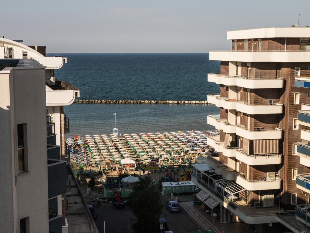 Hotel Fabius Μπελάρια-Ιτζέα Μαρίνα Δωμάτιο φωτογραφία